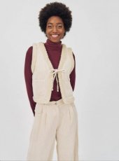 MDMSYYCRDRVST Mademoiselle Yeye Reversible Corduroy Vest